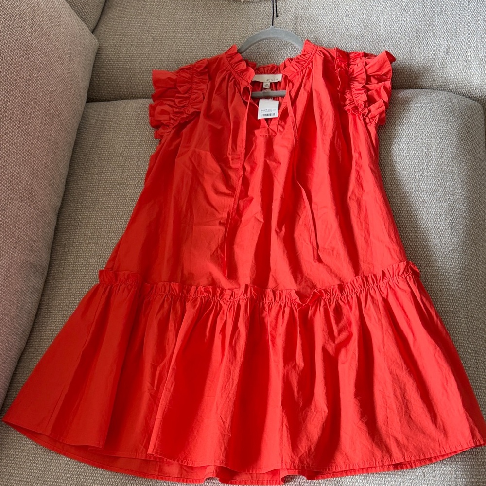 Red Sleeveless Dress